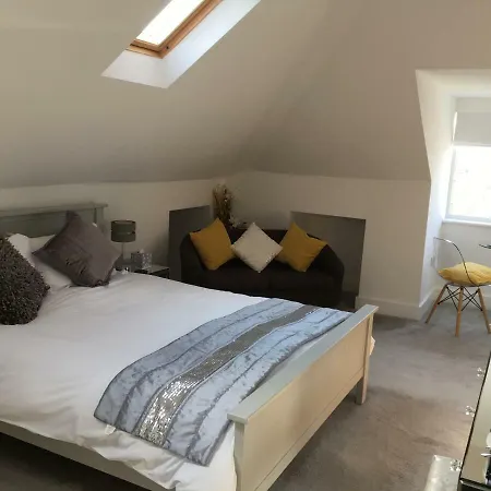 Linton Luxury